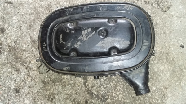 Mercedes 200E Çıkma hava filtresi