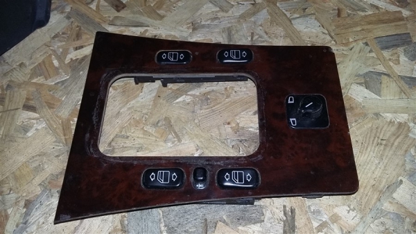 Mercedes210 Çıkma cam fitili