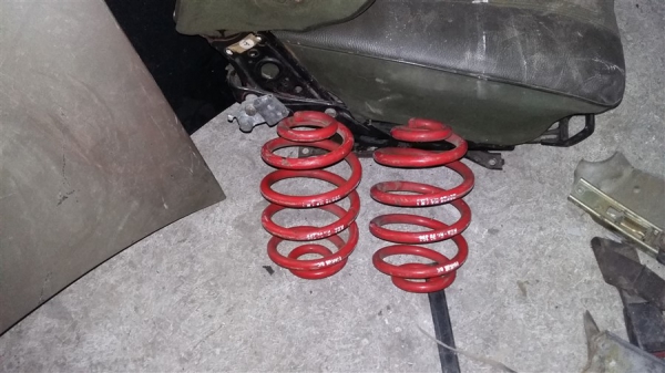 BMW 3 serisi çıkma spor helezon yayı