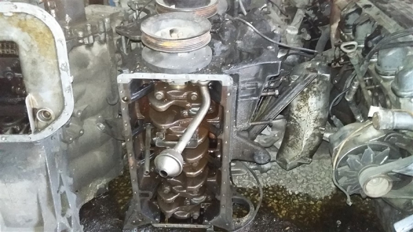 Mercedes 190E Çıkma Motor