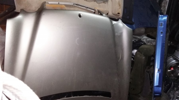mercedes e200 çıkma kaput