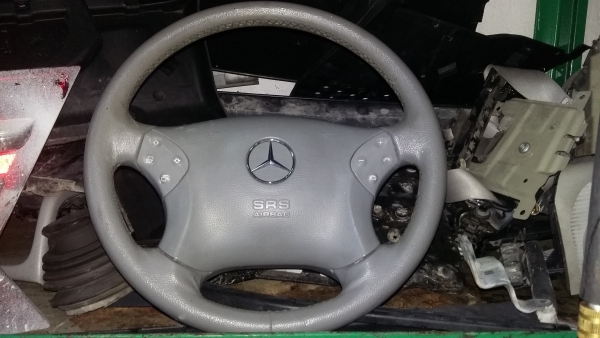c230 direksiyon simidi