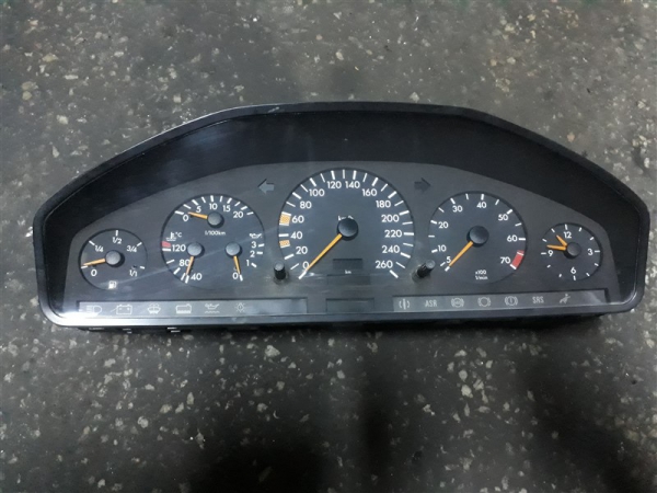 mercedes s320 kilometre saati