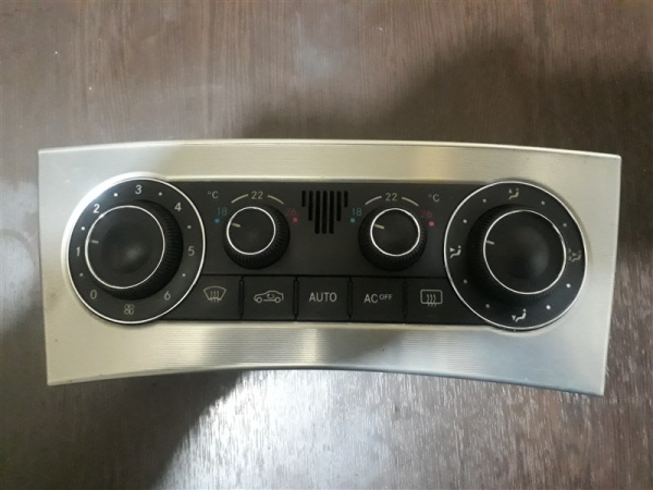mercedes c200 klima paneli