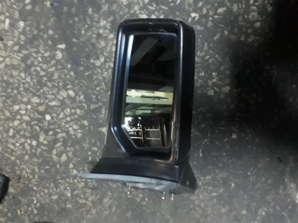 mercedes 300sel çıkma sağ ayna