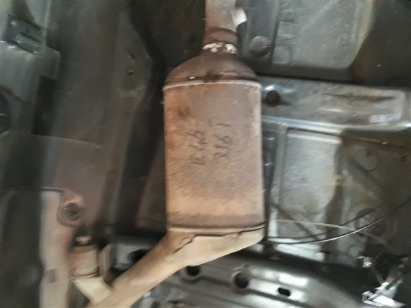 bmw e46 316i katalizatör
