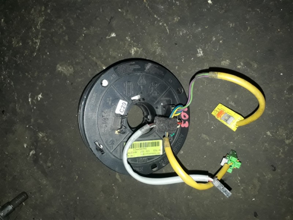 mercedes c200 airbag sargısı