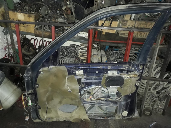 mercedes s320 ön sağ kapı cam mekanizması